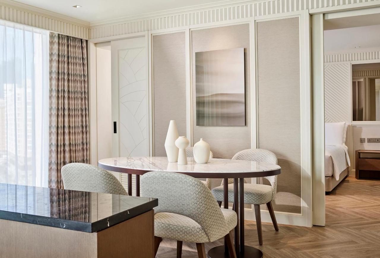 Grand Josun بوسان المظهر الخارجي الصورة A suite at The London West Hollywood